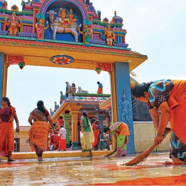 உழவாரப் பணி செய்வோம்! - இலம்பையங்கோட்டூர்