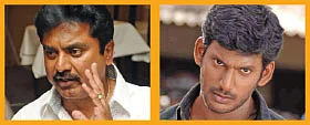 “20 வருஷமாவா ஒருத்தரை அரசியலுக்குக் கூப்பிடுவீங்க?”