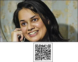 அனுஷா... ஆதிரா... இனியா!