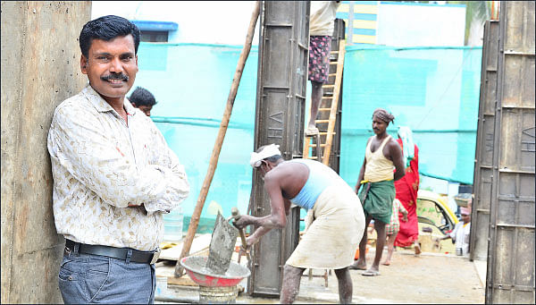 எழுத்துக்கு அப்பால் - தொகுப்பு: வெ.நீலகண்டன்