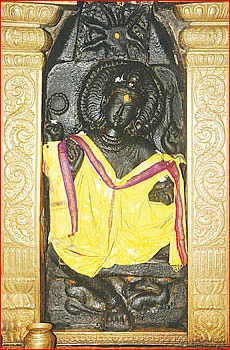 ஞானம் அருளும் ஆலமர் செல்வன்!