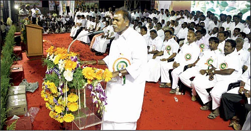 மிஸ்டர் கழுகு: அப்செட்டில் கருணாநிதி...