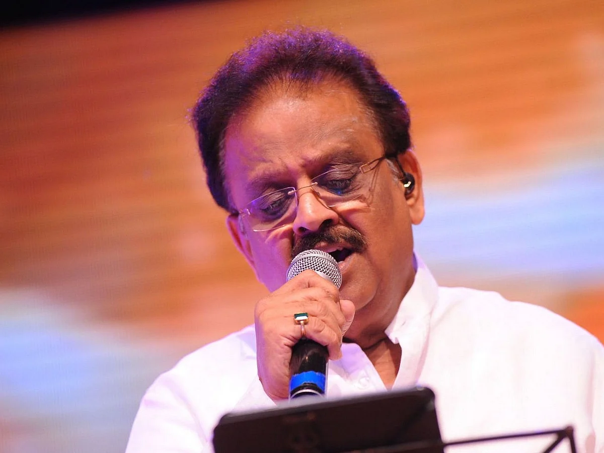 `` `தங்க தாரகை' பாட்டை எஸ்.பி.பி பாடணும்னு ஜெயலலிதாம்மா ஆசைப்பட்டாங்க!'' - தேவா