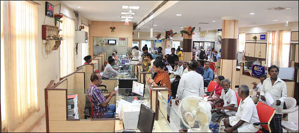 ஜன்தன் வங்கிக் கணக்கில் ரூ.80 ஆயிரம் கோடி... என்ன காரணம்?