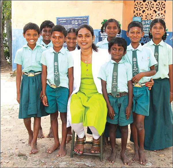 “வலிகளைக் கடந்து சாதித்திருக்கிறேன்!” - திருநங்கை பிசியோதெரபிஸ்ட் சோலு