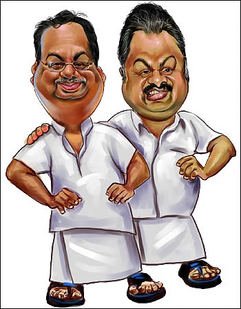 ஒண்ணுகூடிட்டாங்கப்பா... ஒண்ணுகூடிட்டாங்கப்பா...