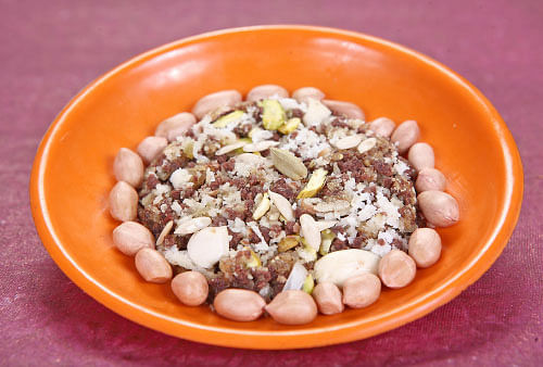 நல்லன எல்லாம் தரும் நட்ஸ் உலர் பழங்கள்!