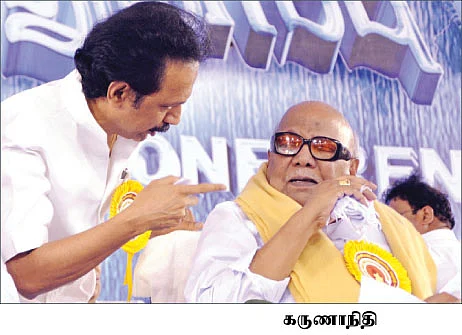 ஸ்டாலினுக்கு 'தலைவர்' சிக்னல்... அழகிரி விலகுகிறார்?