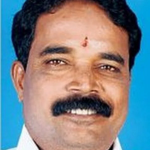 `அன்று ரூ.151 கோடி; இன்று 246 கோடி!’ - எடப்பாடி பழனிசாமி வலதுகரத்துக்கு `ஸ்கெட்ச்’