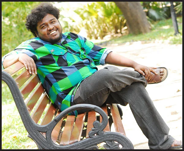 ''நல்ல பொண்ணாப் பாத்து கல்யாணம் பண்ணிக்கணும்!''