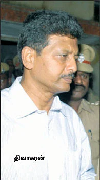 திவாகரன் மீது புகார் கொடுத்தவருக்கு தி.மு.க. பணம் கொடுத்தது ஏன்?