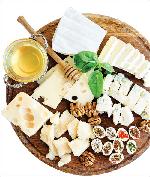சீஸ் - வளரிளம் பெண்களுக்கு வளமான உணவு
