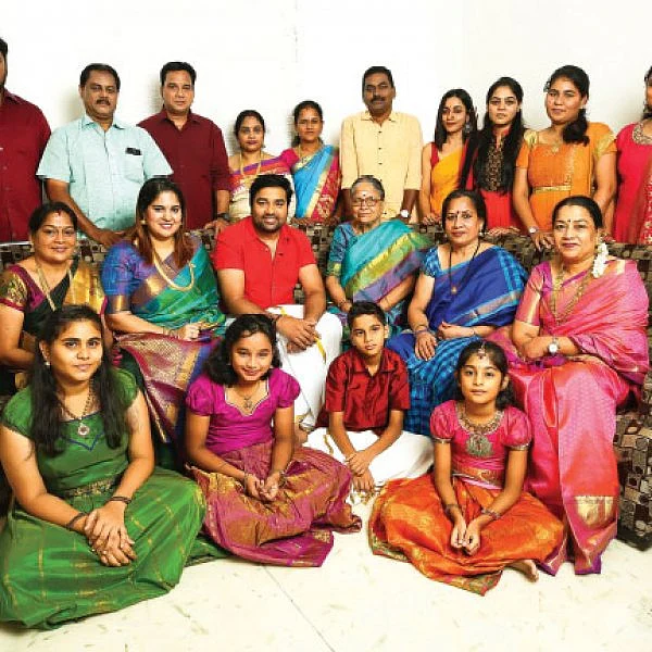 எங்க குடும்பம் ரொம்ப பெரிசு!