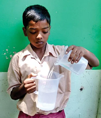 எஃப்.ஏ புராஜெக்ட் போட்டி முடிவுகள் இந்த இதழிலும் தொடர்கின்றன.