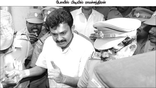 ''கட்சி செல்வாக்கைக் குலைக்க சதி செய்கிறார்!''
