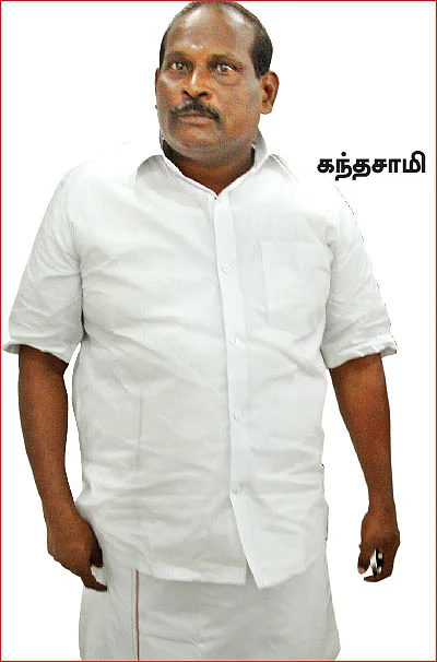 “வீட்டுமனைகளை அபகரித்து மிரட்டுகிறார் அமைச்சர் மகன்!”