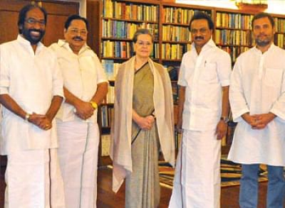 மிஸ்டர் கழுகு: அரசர் பதவிக்கு ஆபத்து!