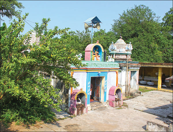 குறை தீர்க்கும் கோயில்கள் - 12 - ஊனம் தீர்க்கும் கூனஞ்சேரி!