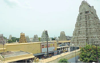 இதோ... எந்தன் தெய்வம்! - 49