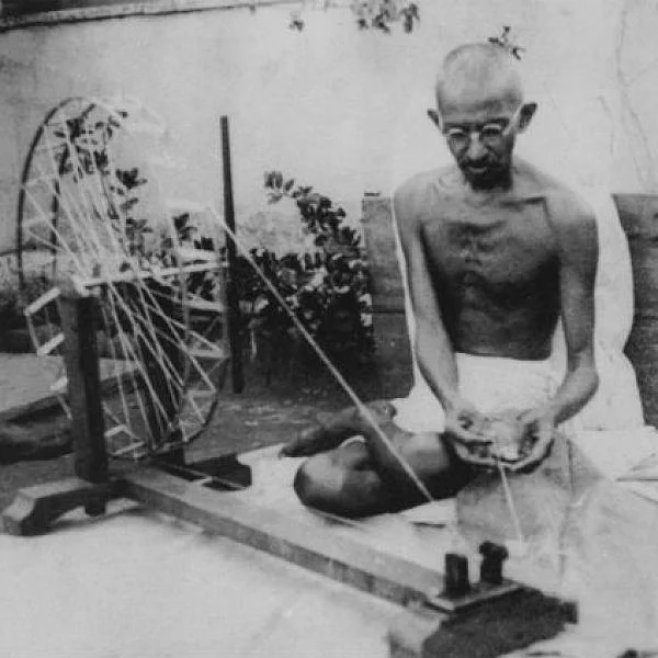 சபர்மதி ஆசிரமத்தில் காந்தி