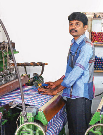 எழுத்துக்கு அப்பால்! - தொகுப்பு : கா.பாலமுருகன், இளங்கோ கிருஷ்ணன்