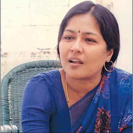 அவள் கிளாஸிக்ஸ்