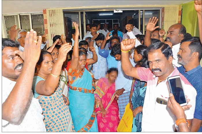 அலட்சியம் என்னும் ‘ரத்தக் கறை’! - துயர் துடைக்க என்ன வழி?