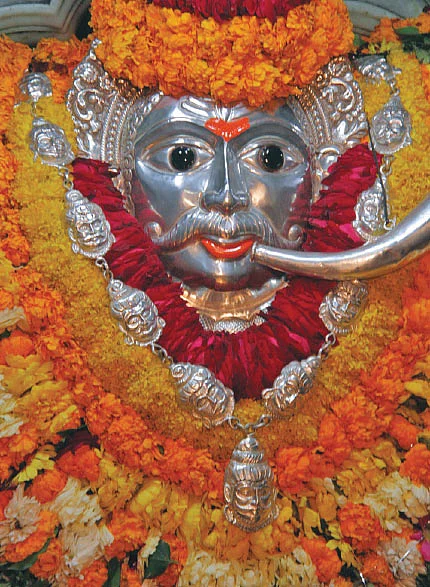 கஷ்டங்கள் தீர்க்கும்... பைரவ தரிசனம்!