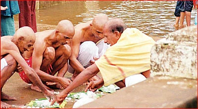 பித்ரூக்களை ஆராதித்தால்... பிள்ளைக்கு ஒரு குறையுமில்லை!