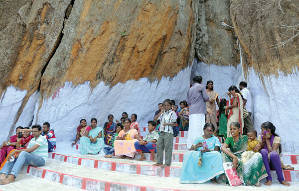 மனமே மந்திரமாய்...மலையே மகாலிங்கமாய்...