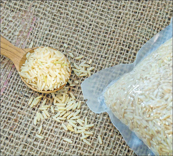 'உங்க அரிசியில் பிளாஸ்டிக் இருக்கா? - அரிசி அரசியலின் பின்னணி!