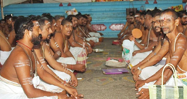 லட்சம் முறை ஸ்ரீருத்ர பாராயணம் கோடி முறை வில்வார்ச்சனை!