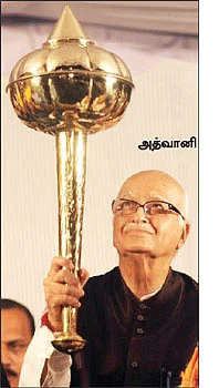 ராகுல் மோசம்... அத்வானி சூப்பர்!