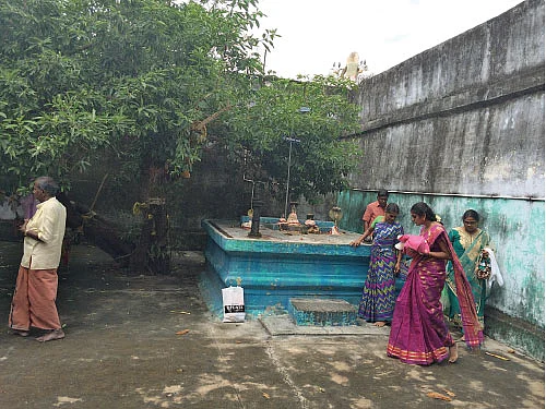 ஆபரணங்களை காத்தருளும் அரியமாணிக்கம்!