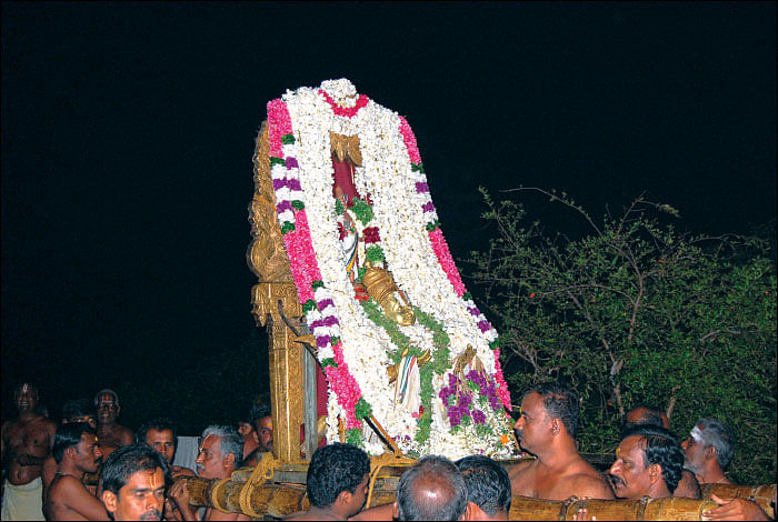 நம்பிமலை அற்புதங்கள்!