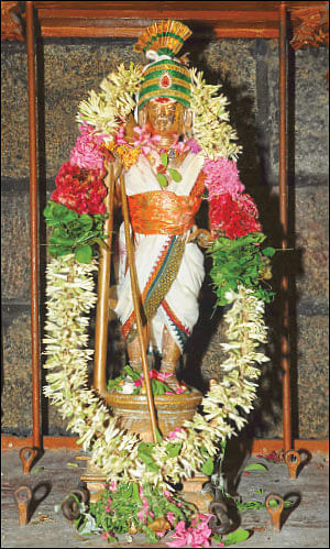 விசாக தரிசனம்: வாழ்வைச் செழிக்கவைக்கும் சென்னிமலை ஆண்டவர்!