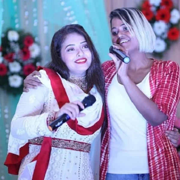 ``மும்தாஜ் ரசிகர்கள் எங்களைச் சிலிர்க்க வெச்சிட்டாங்க!" - `பிக்பாஸ்' ரம்யா