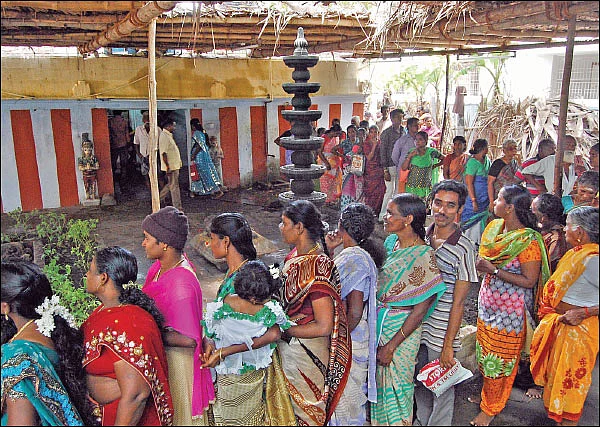 முப்பெருந்தெவியர் வழிபட்ட முன்னுதித்த நங்கை!