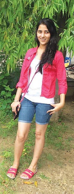 பார்வை பறிபோனால் என்ன? இருபது வயதில் இவ்வுலகத்தை எட்டிப் பிடித்தேன்!