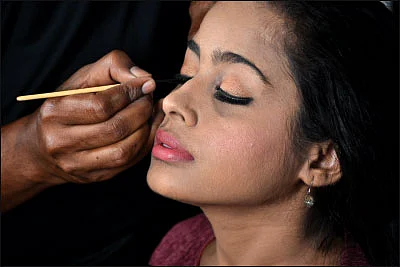 ஆசை: 'கபாலி'யும் கீர்த்தனாவும்!
