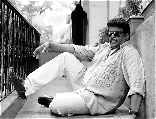 அவளுடைய காதலே எனக்குத் தங்கபஸ்பம்! - இயக்குநர் பார்த்திபன்