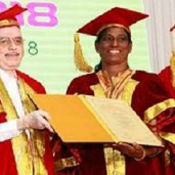 மோகன்லால், பி.டி.உஷாவுக்கு டாக்டர் பட்டம்: கோழிக்கோடு பல்கலைக்கழகம் வழங்கியது