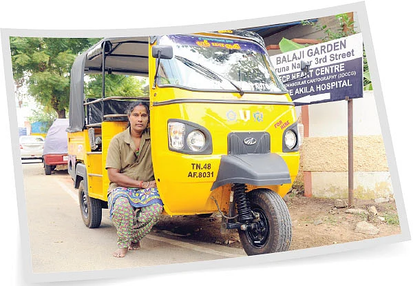 புதுமையான தொழில்கள்... சவால்களைத் தாண்டி சாதித்த பாசிட்டிவ் பெண்கள்!