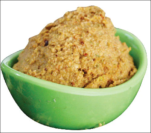 வாசகிகள் கைமணம்! - சுலபமாய் செய்ய சூப்பர் ரெசிப்பி!