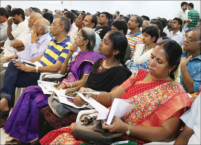 “நகைக்குப் பதில் ஃபண்ட்!” - முதலீட்டு முடிவை எடுக்க வைத்த விழிப்பு உணர்வுக் கூட்டம்
