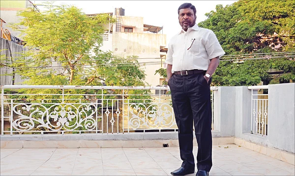 "வில்லன்களை சினிமாவில் ரசிக்கலாம். அரசியலில் அல்ல!"