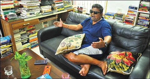 “70 அறை வாங்கினேன்!”