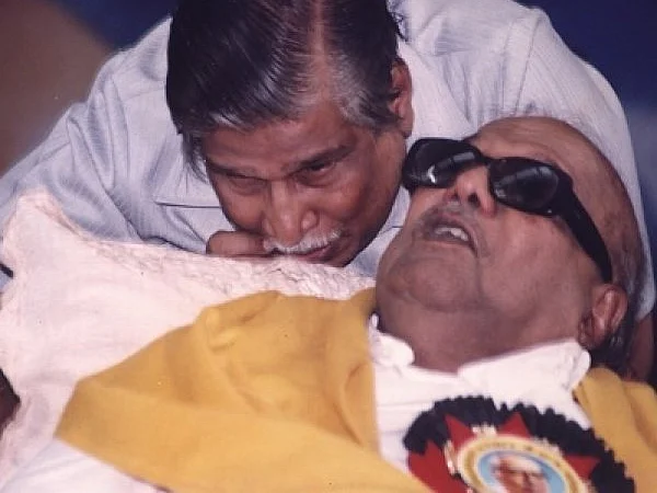 "ஒரு நாள் எழுதலைனா, ‘இன்னைக்கு பொழுது வீணாயிடுச்சே’ என்பார்!” கருணாநிதியின் நிழல் சண்முகநாதன்