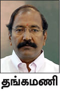 விவசாயத்தை அழிக்கும் உயர்மின் கோபுரங்கள்! - கேபிள் பதிப்பதைத் தவிர்ப்பது ஏன்?