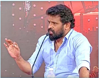 “அமைதியாக இருக்கத்தான் மக்கள் விரும்புகிறார்கள். ஆனால்...”
